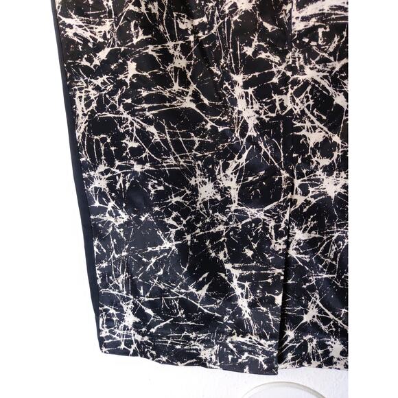 Cue Women's Black Ivory White Marble Print Contrast Stripe Pencil Skirt Size 14 - Picture 6 of 7